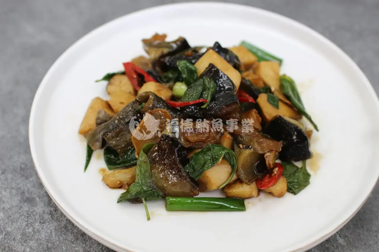 鮪魚膠三杯
