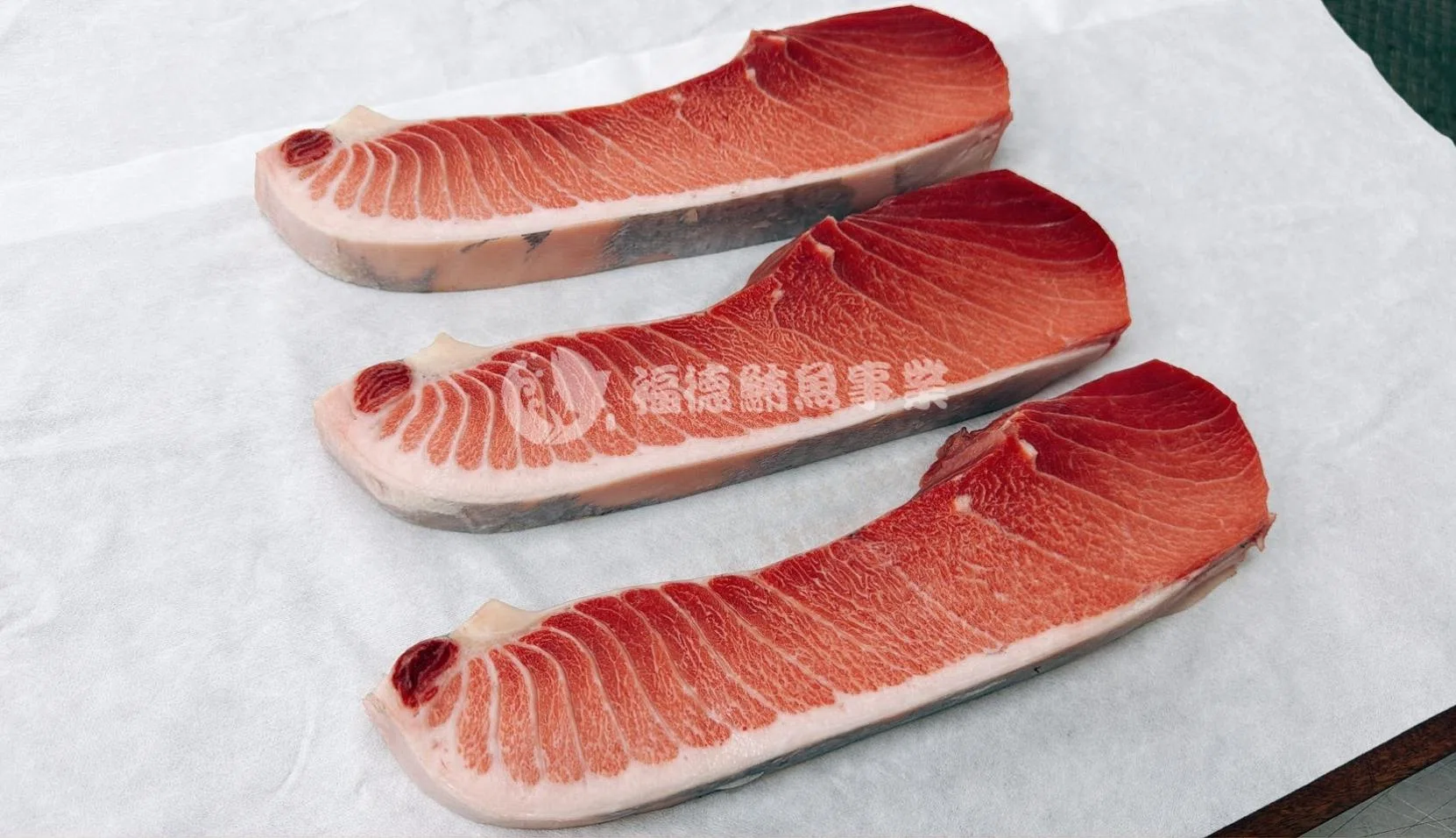 東港黑鮪魚-海中黑金！上腹