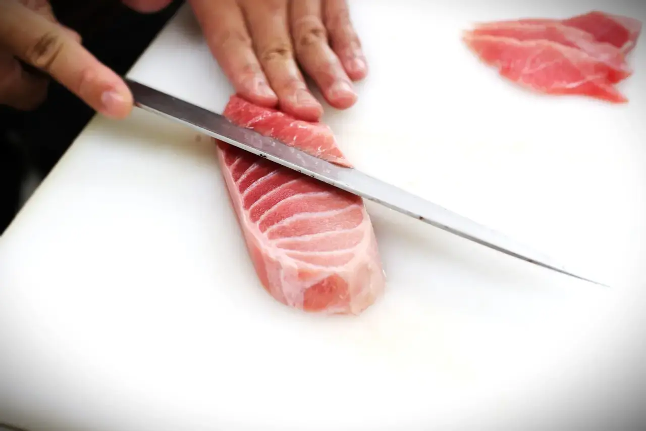 南方黑鮪魚肚肉 3 種料理方法,在家也能吃出高級感! 南方黑鮪魚料理前置作業教學